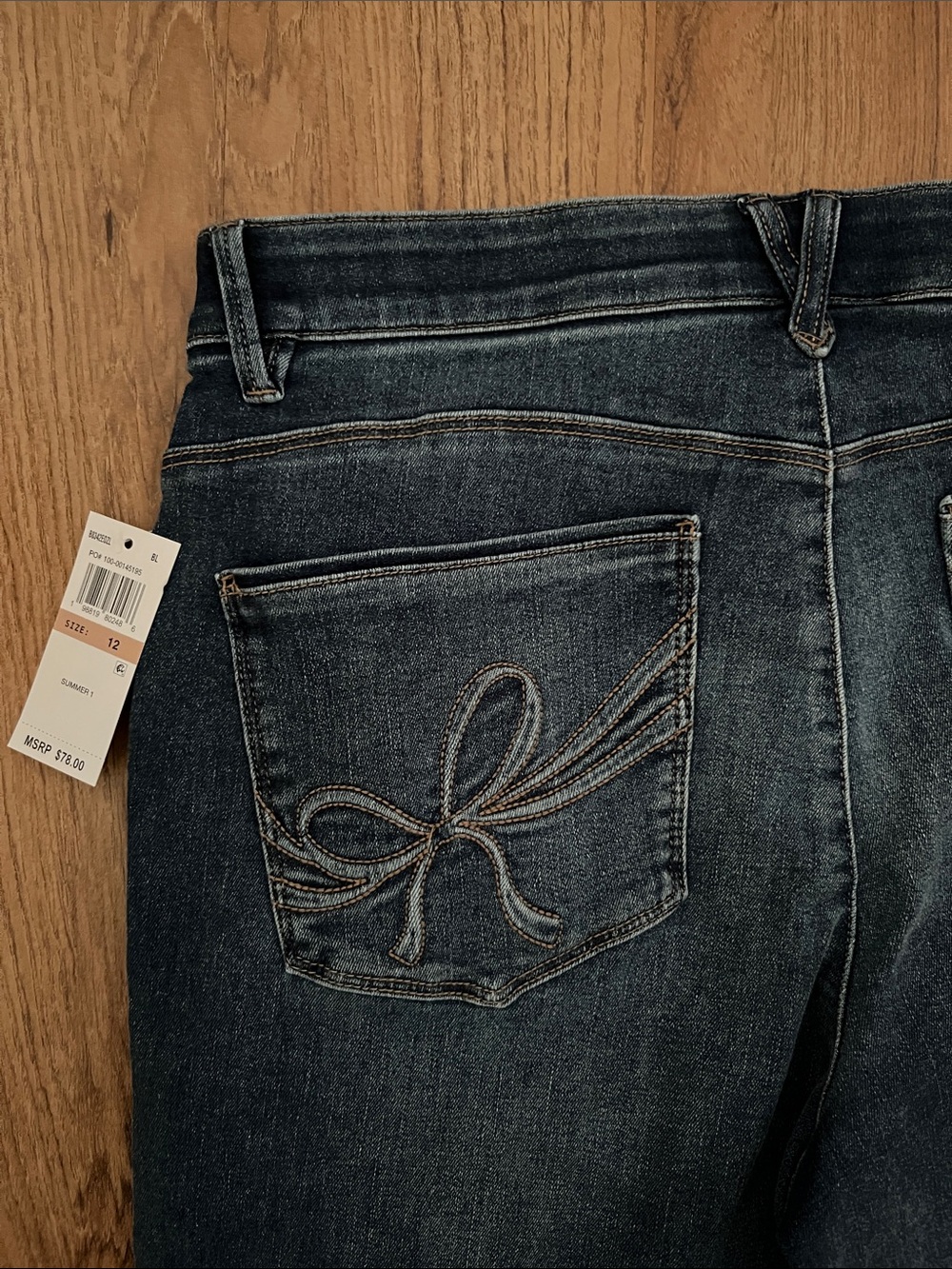 NWT Democracy Ab Solution 3D Embroidered Bow Skimmer Jeans - Picture 15 of 16